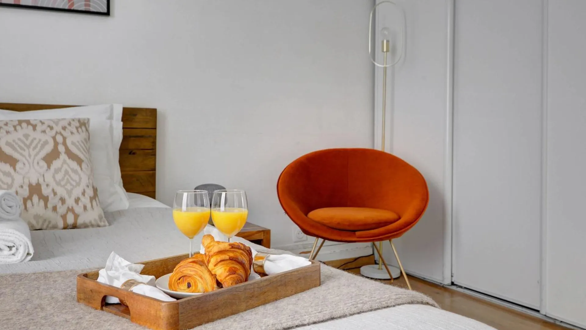 In The Heart Of Paris Next To Rue Cler - Calm 1Br Apartment 0*,  France